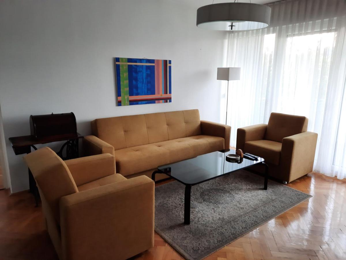 זאגרב Apartment Majatalo מראה חיצוני תמונה