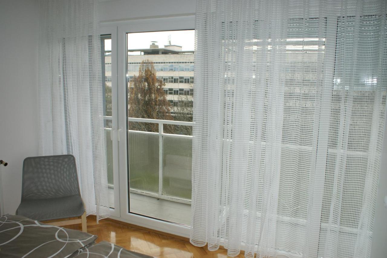 זאגרב Apartment Majatalo מראה חיצוני תמונה